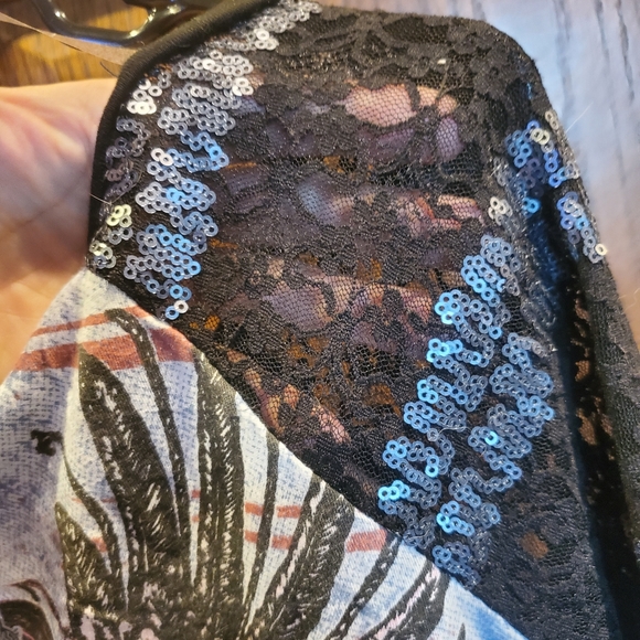 Angels and Diamonds - Picture 3 of 5